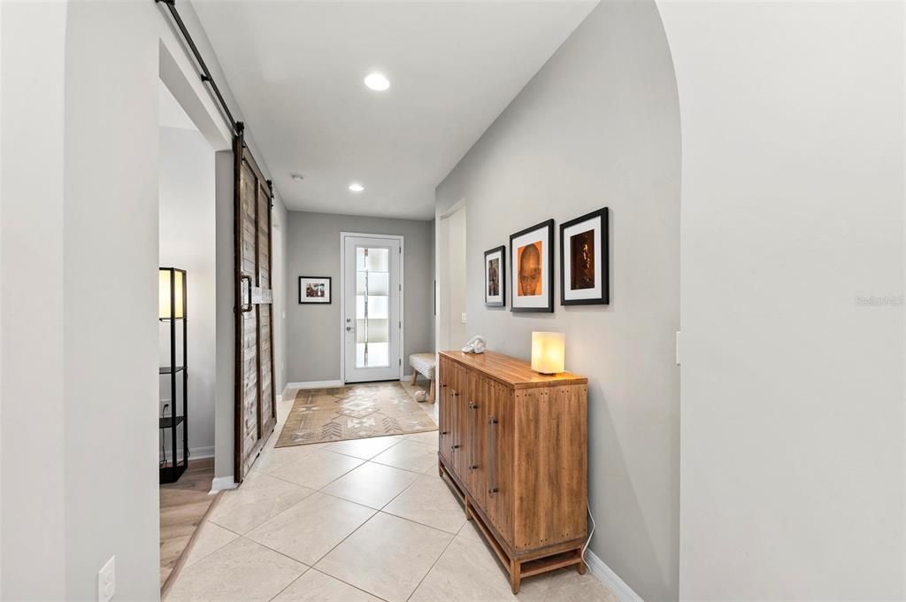 For Sale: $579,000 (2 beds, 2 baths, 1863 Square Feet)