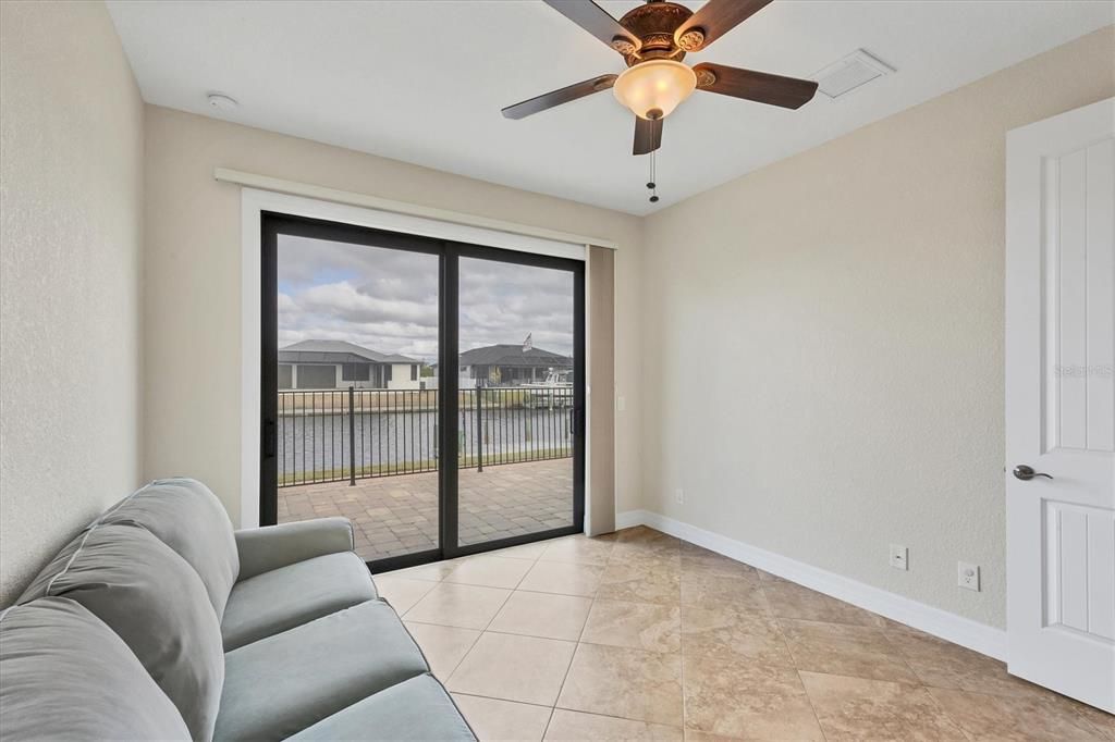 Private Guest Room with Sliders to Sundeck