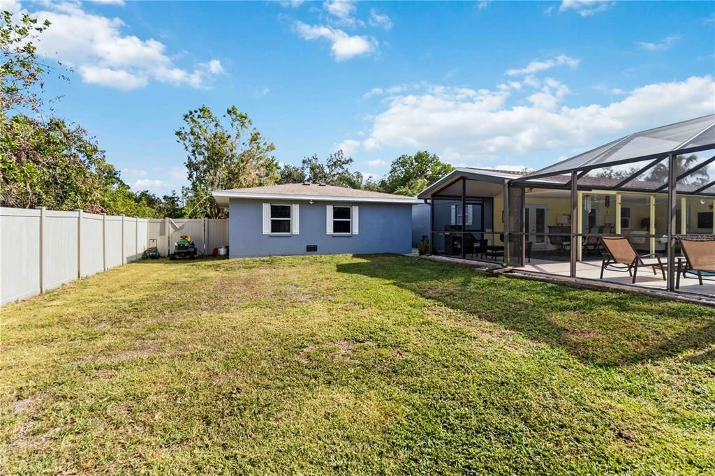 For Sale: $450,000 (3 beds, 2 baths, 1500 Square Feet)