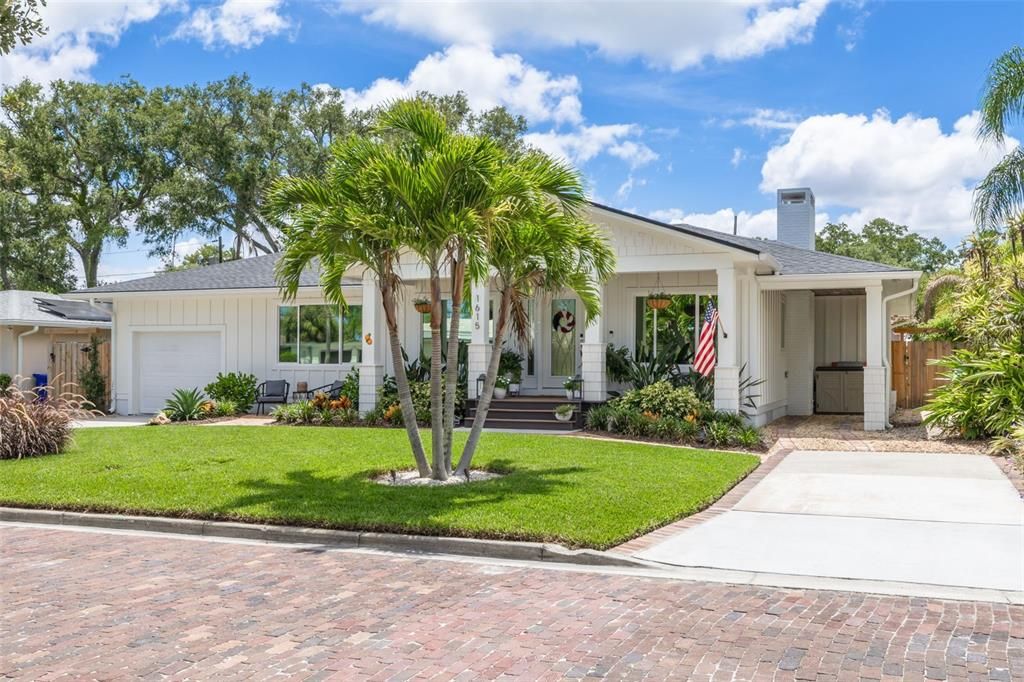 For Sale: $1,200,000 (3 beds, 2 baths, 1803 Square Feet)