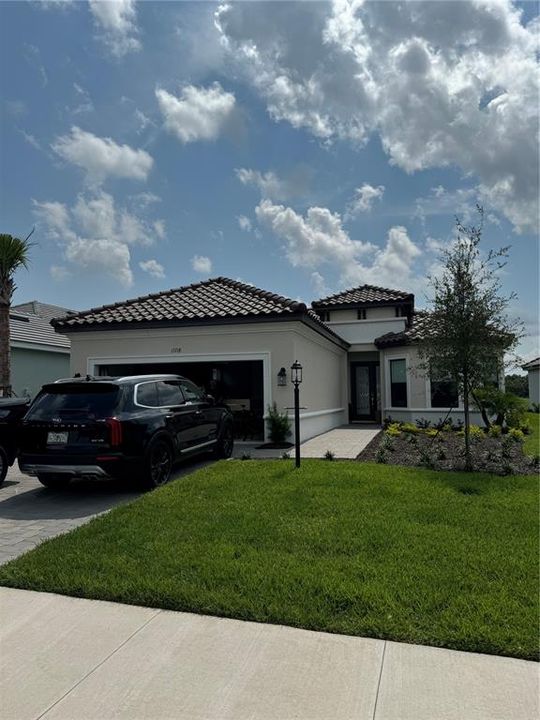 Recently Sold: $1,255,920 (3 beds, 3 baths, 2100 Square Feet)