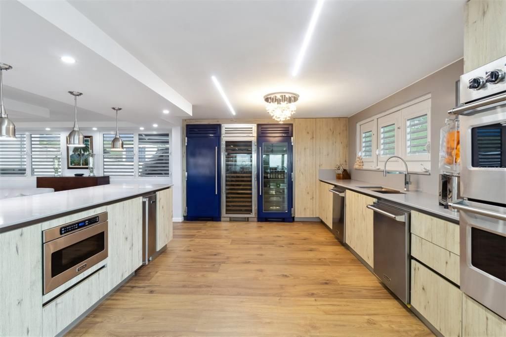 На продажу: $1,695,000 (3 спален, 4 ванн, 2916 Квадратных фут)