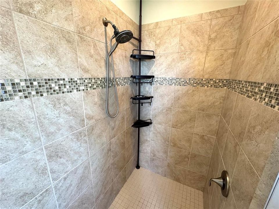 Shower in the en-suite