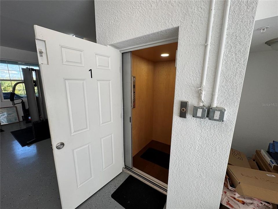 Entry into the elevator from the garage