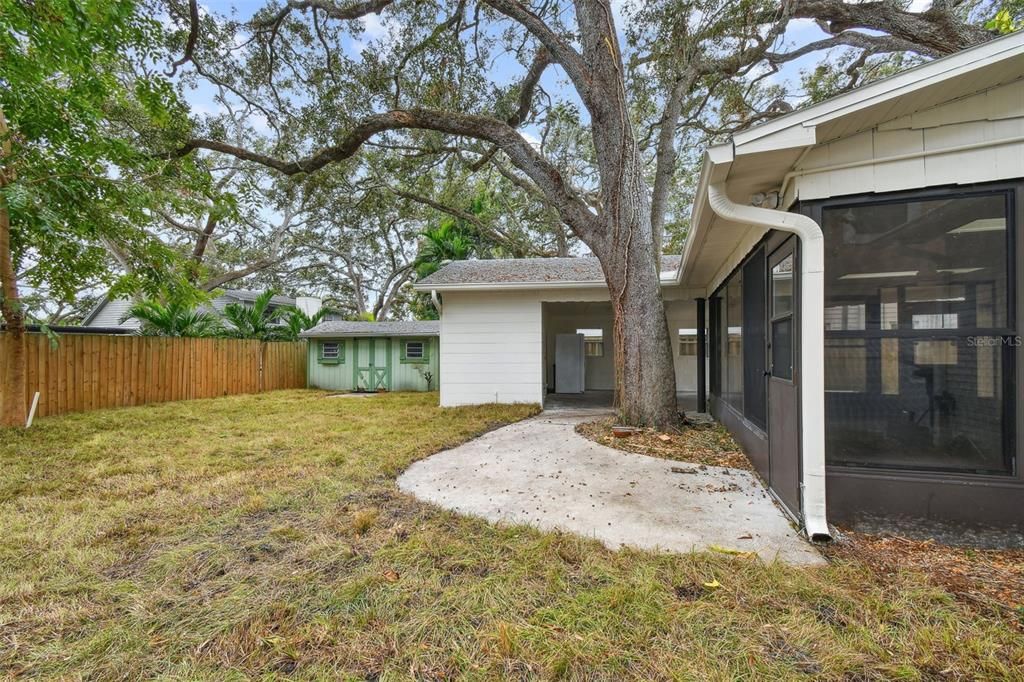 For Sale: $985,000 (4 beds, 2 baths, 2355 Square Feet)