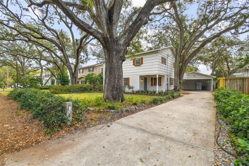 For Sale: $985,000 (4 beds, 2 baths, 2355 Square Feet)