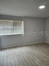 For Rent: $1,100 (2 beds, 1 baths, 850 Square Feet)