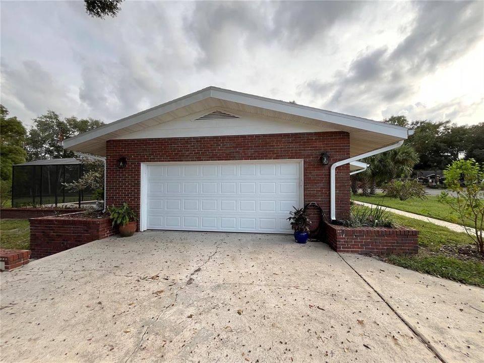 Double garage with brand new door...