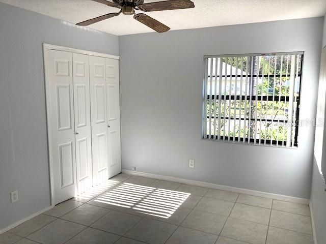 Guest bedroom, beautiful natural light.