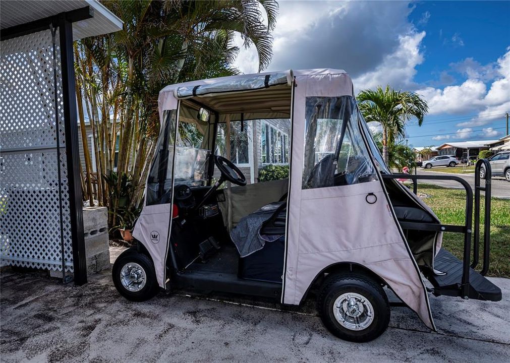 golf cart available