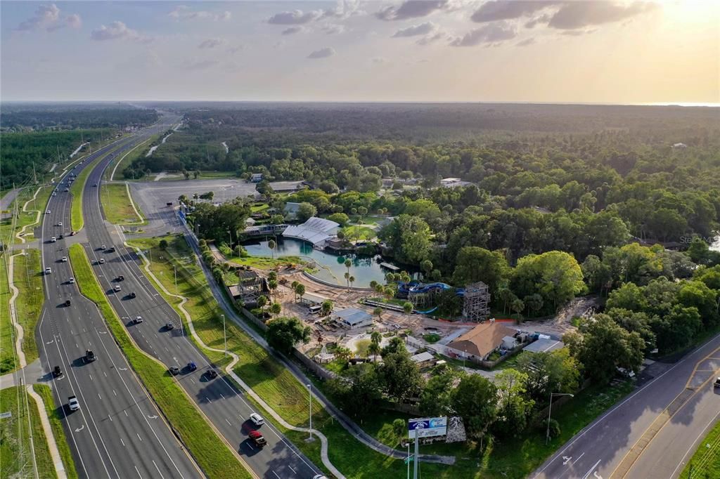 WEEKI WACHEE HOME OF THE MERMAIDS ONLY 30 MIN BY CAR