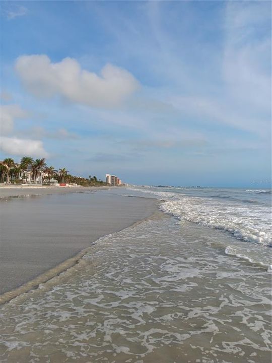 Beach access area - South view.