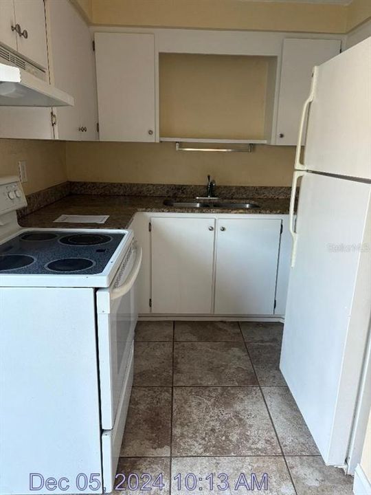 For Sale: $131,000 (2 beds, 1 baths, 960 Square Feet)