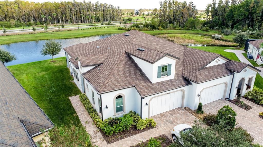 A Luxury Retreat in Wesley Chapel