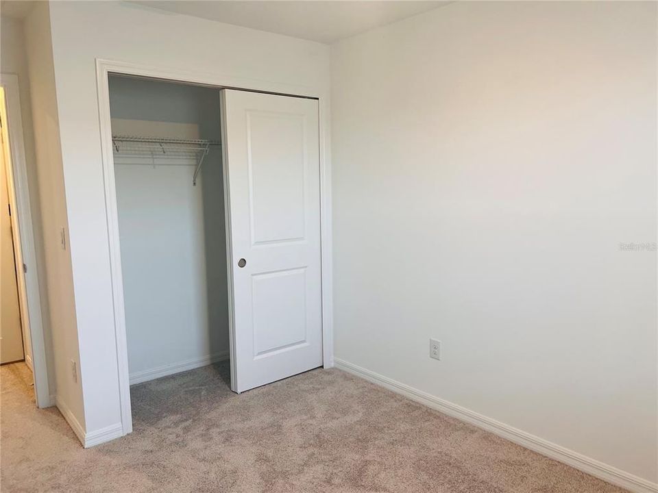 For Rent: $2,000 (3 beds, 2 baths, 1373 Square Feet)