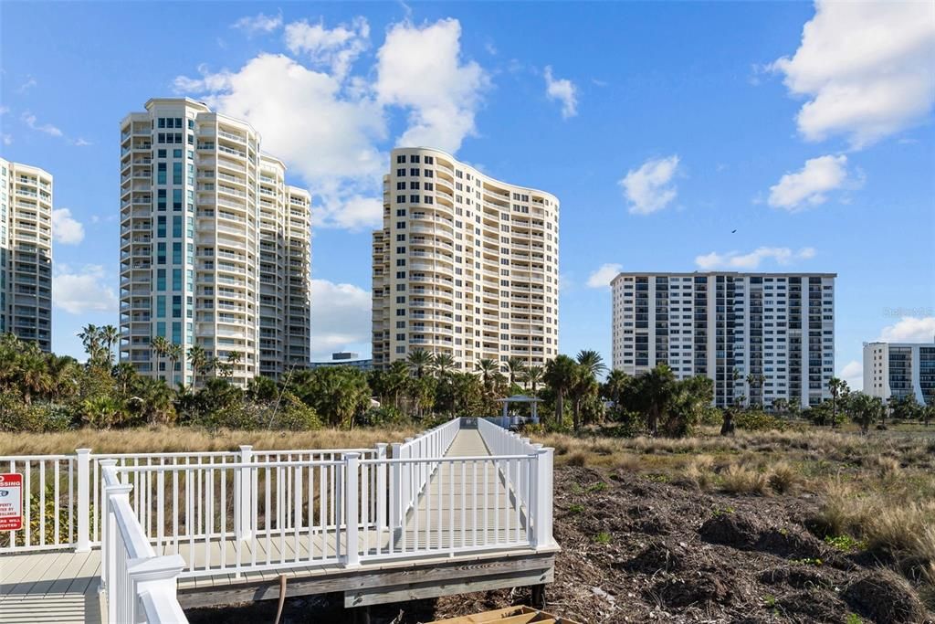 For Sale: $1,200,000 (2 beds, 2 baths, 1565 Square Feet)