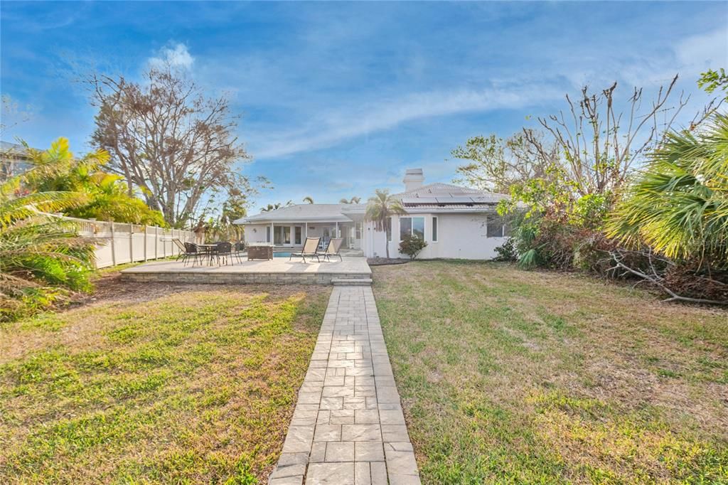 For Sale: $2,850,000 (5 beds, 3 baths, 3239 Square Feet)