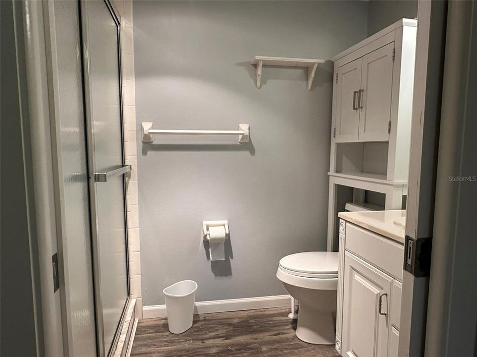 Bath with closet and washer dryer