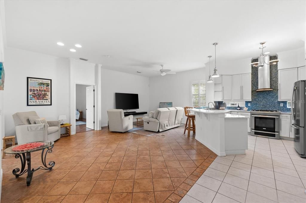 Kitchen dining space