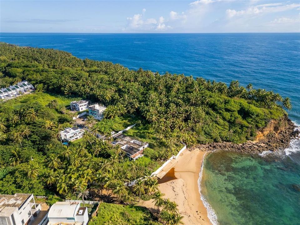 待售: $3,650,000 (0.47 acres)