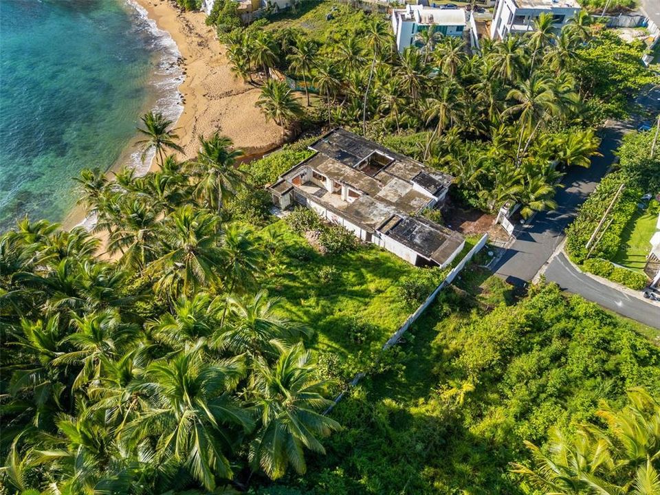 待售: $3,650,000 (0.47 acres)
