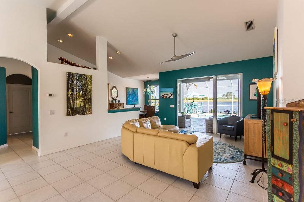 Vaulted ceilings make a big difference in the feel of this room.