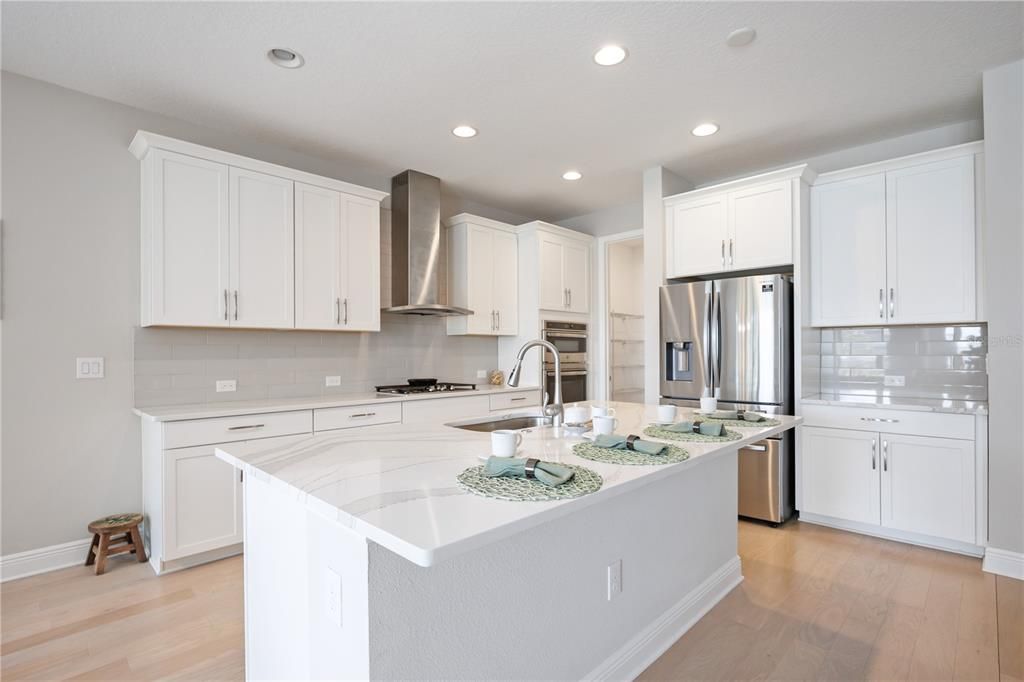 Recessed lightings in the kitchen