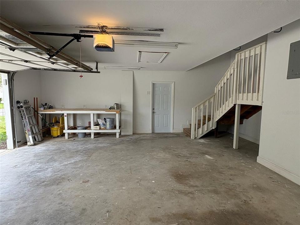 待售: $325,000 (2 贝兹, 2 浴室, 1558 平方英尺)