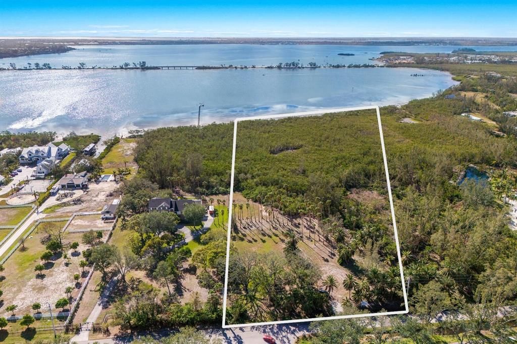 For Sale: $1,295,000 (5.01 acres)