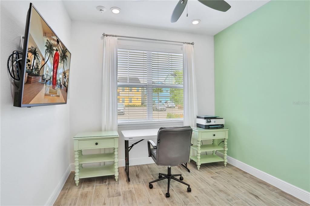 待售: $1,525,000 (8 贝兹, 8 浴室, 4335 平方英尺)