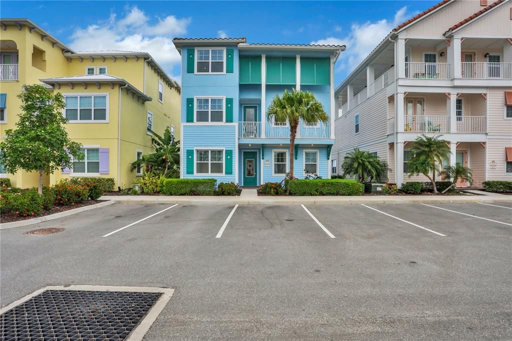 待售: $1,525,000 (8 贝兹, 8 浴室, 4335 平方英尺)