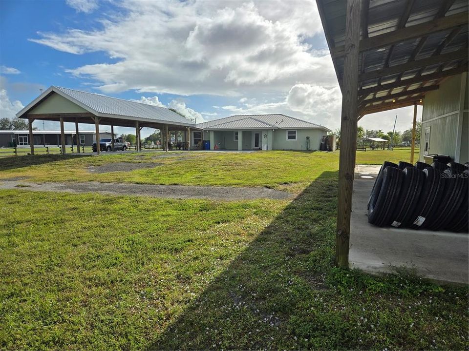 For Sale: $525,000 (3 beds, 2 baths, 1692 Square Feet)