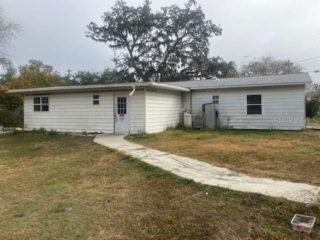 For Sale: $140,000 (3 beds, 1 baths, 1150 Square Feet)