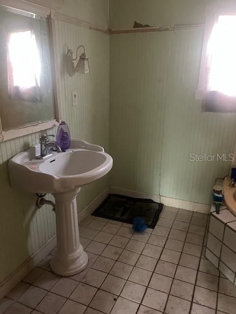 For Sale: $140,000 (3 beds, 1 baths, 1150 Square Feet)