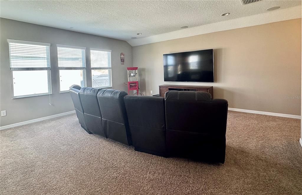 Upstairs Bonus Room