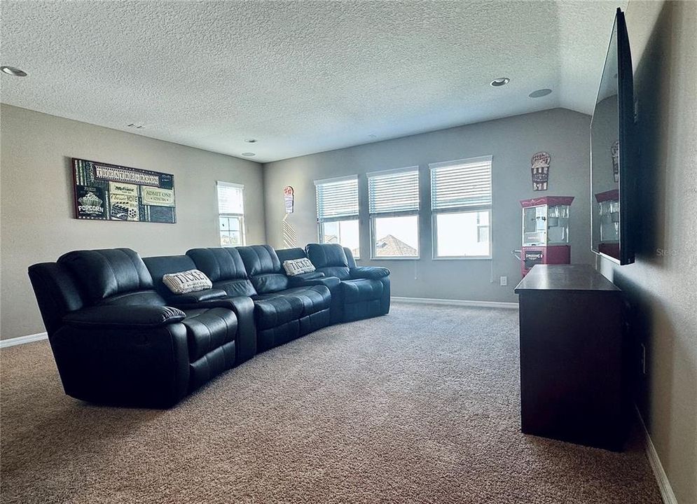 Upstairs Bonus Room