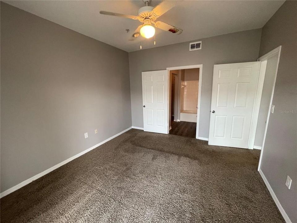 For Rent: $1,800 (2 beds, 2 baths, 1109 Square Feet)