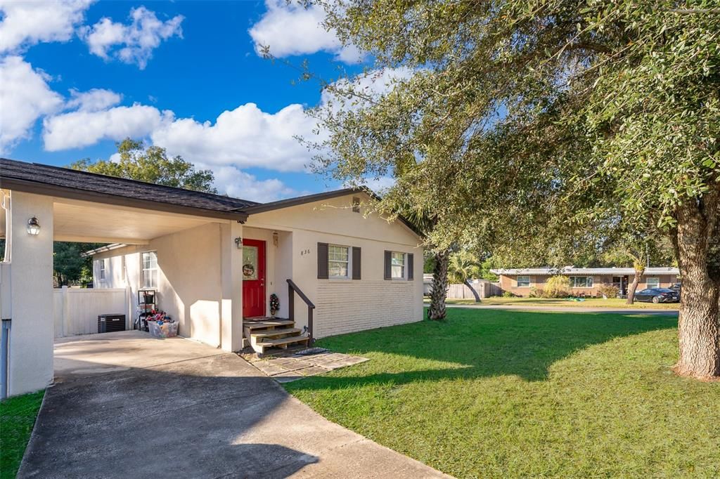 For Sale: $275,000 (3 beds, 2 baths, 1285 Square Feet)