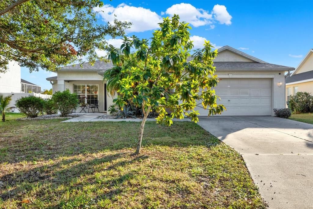 For Sale: $430,000 (3 beds, 2 baths, 2117 Square Feet)