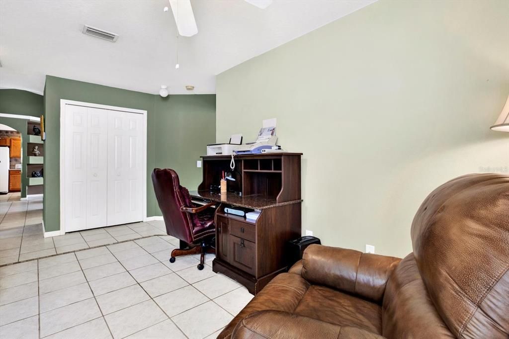 For Sale: $430,000 (3 beds, 2 baths, 2117 Square Feet)