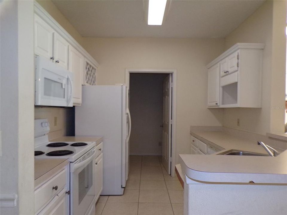 For Rent: $1,700 (2 beds, 2 baths, 1080 Square Feet)