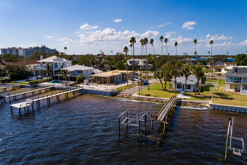 For Sale: $1,899,900 (3 beds, 3 baths, 1926 Square Feet)