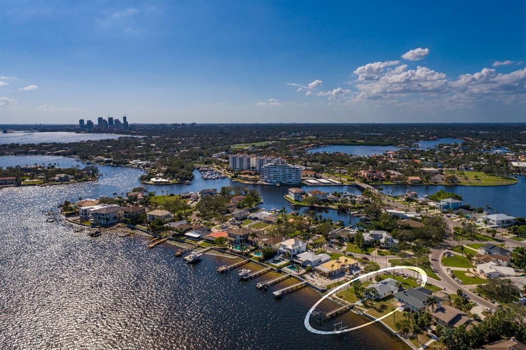 For Sale: $1,899,900 (3 beds, 3 baths, 1926 Square Feet)