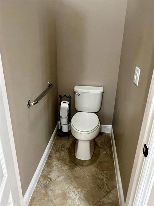 Primary water closet