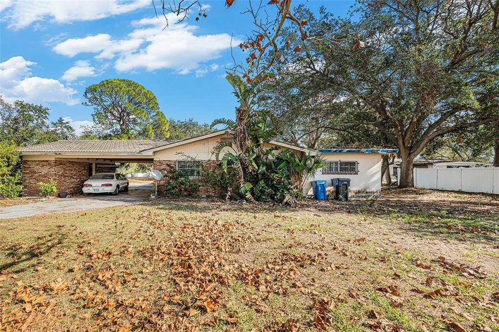 For Sale: $750,000 (4 beds, 2 baths, 1806 Square Feet)