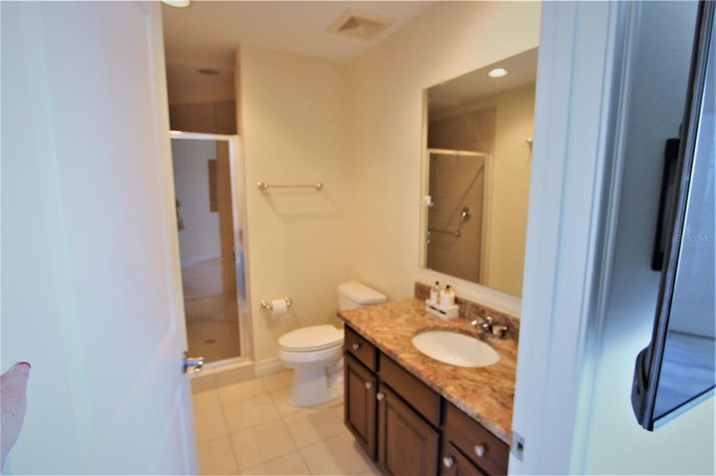 2nd Bathroom