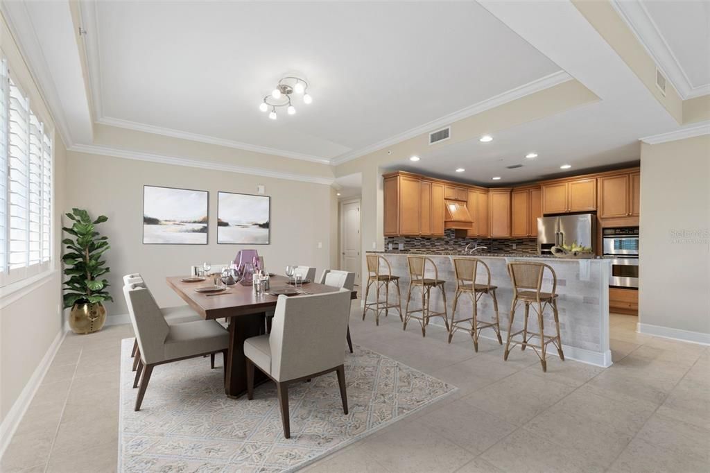 Virtually staged dining room