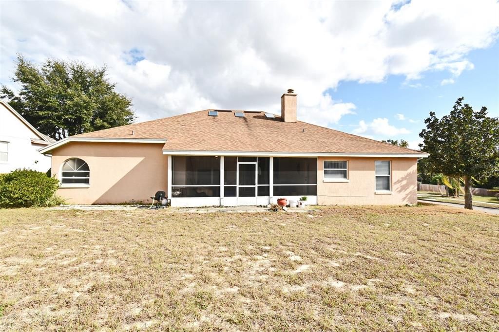 For Sale: $399,990 (4 beds, 2 baths, 2314 Square Feet)