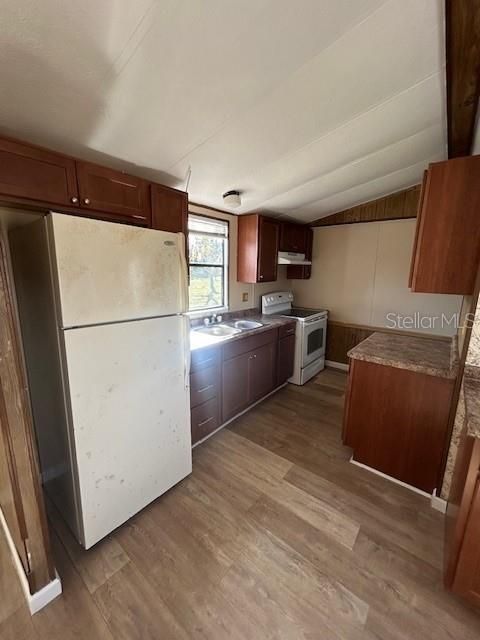 В аренду: $1,350 (2 спален, 2 ванн, 1050 Квадратных фут)