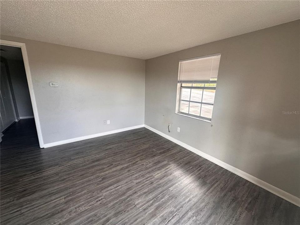 For Rent: $1,000 (1 beds, 1 baths, 516 Square Feet)